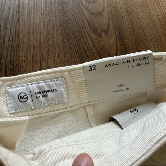 Adriano Goldschmied Womens Analeigh Short 32 Powder Ivory High Rise 3.5” Denim - Picture 2 of 9